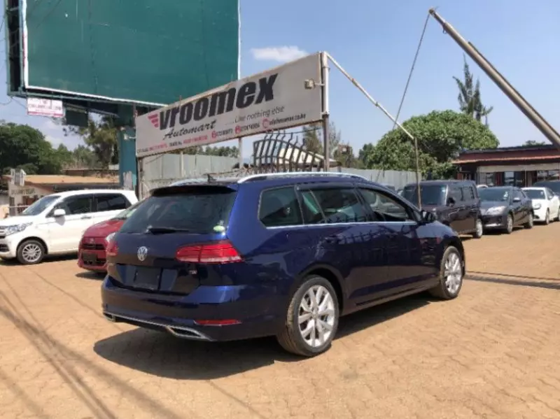 Volkswagen Golf Alltrack   - 2019