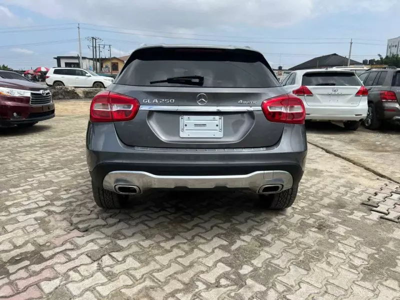 Mercedes-Benz GLA 250   - 2019