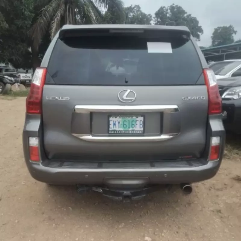 Lexus GX 460   - 2010