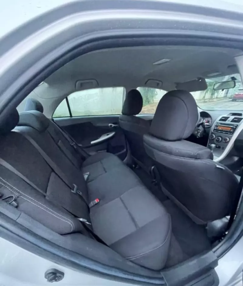 Toyota Corolla   - 2012