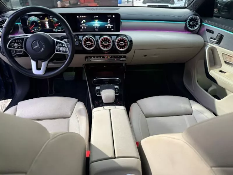 Mercedes-Benz CLA 250   - 2021