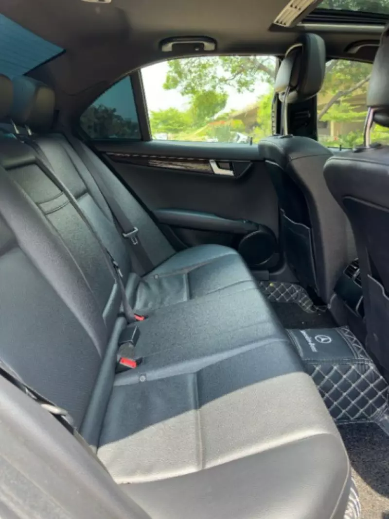 Mercedes-Benz C 350   - 2013