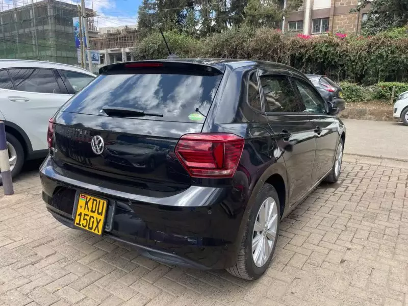 Volkswagen Polo   - 2018