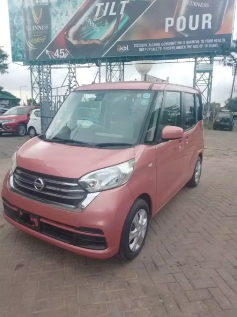 Nissan Dayz   - 2018