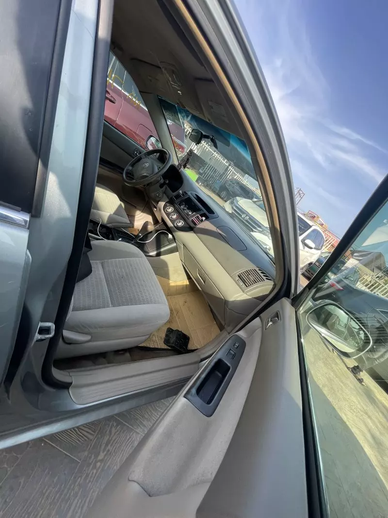 Toyota camry   - 2005