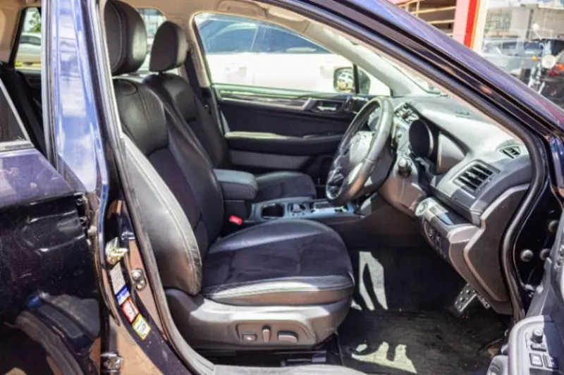 Subaru Outback   - 2019