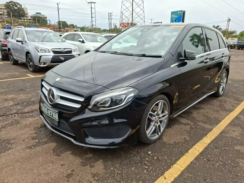 Mercedes-Benz B 250