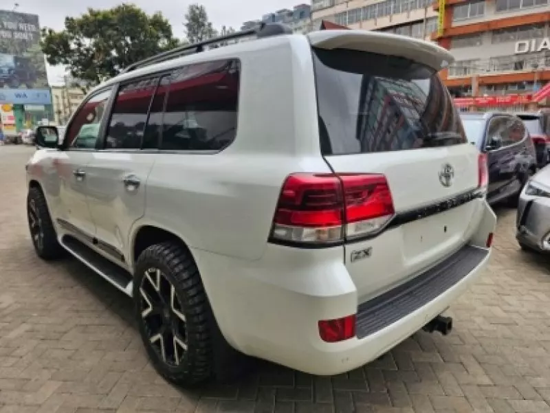Toyota Landcruiser ZX   - 2016