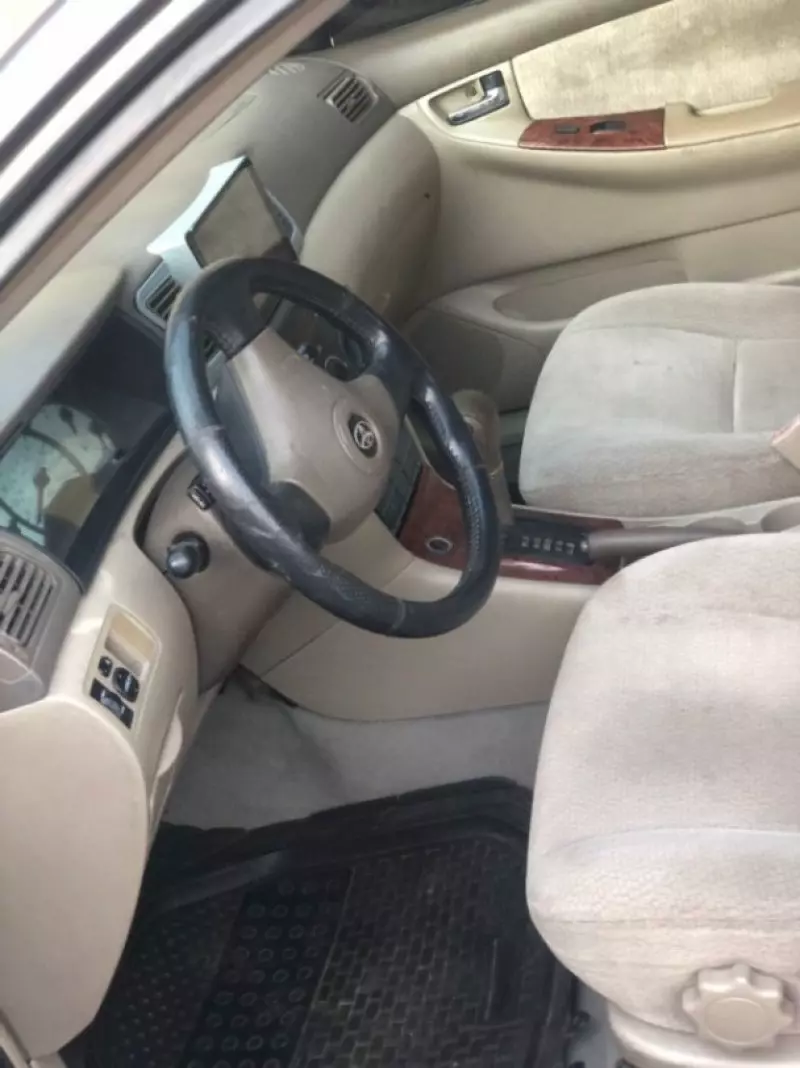 Toyota Corolla   - 2012