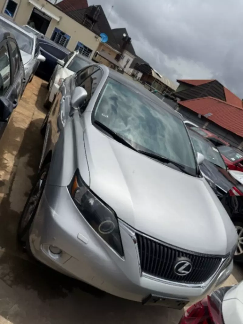 Lexus RX 350   - 2010