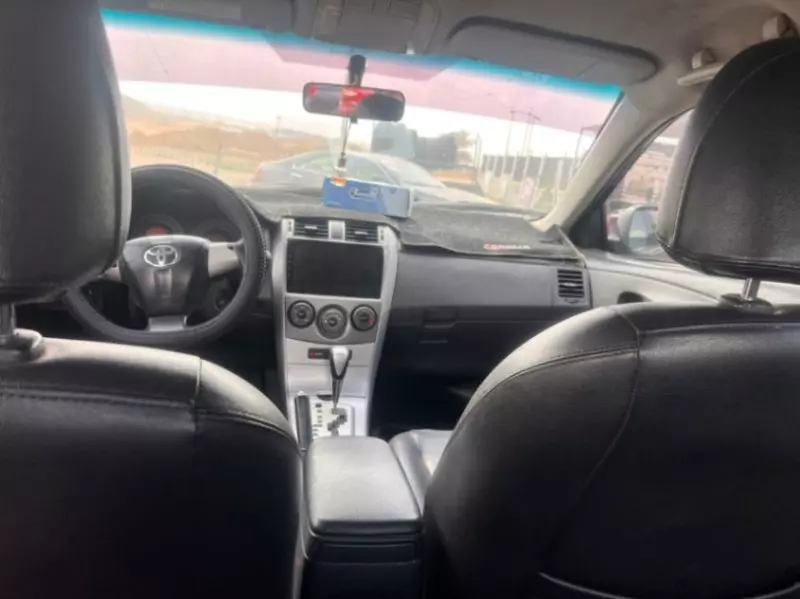 Toyota Corolla   - 2012