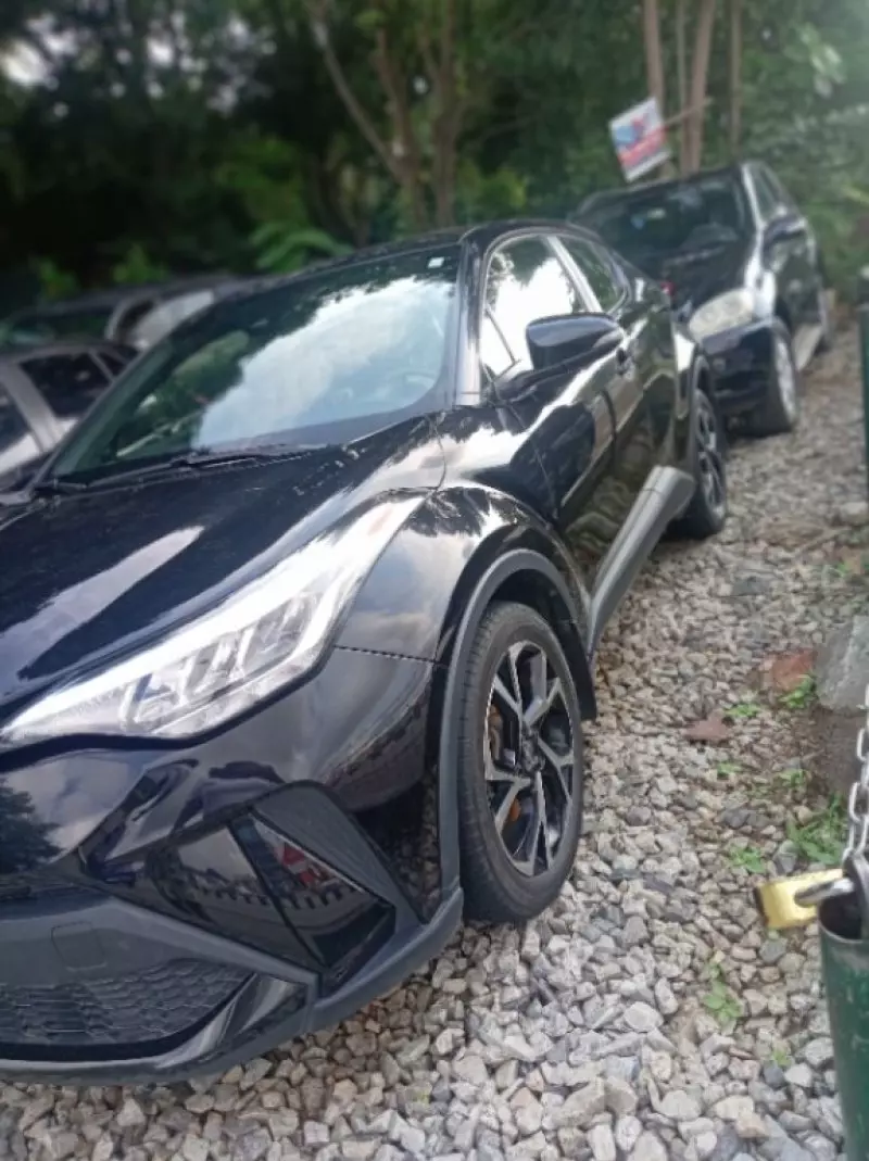 Toyota C-HR   - 2021