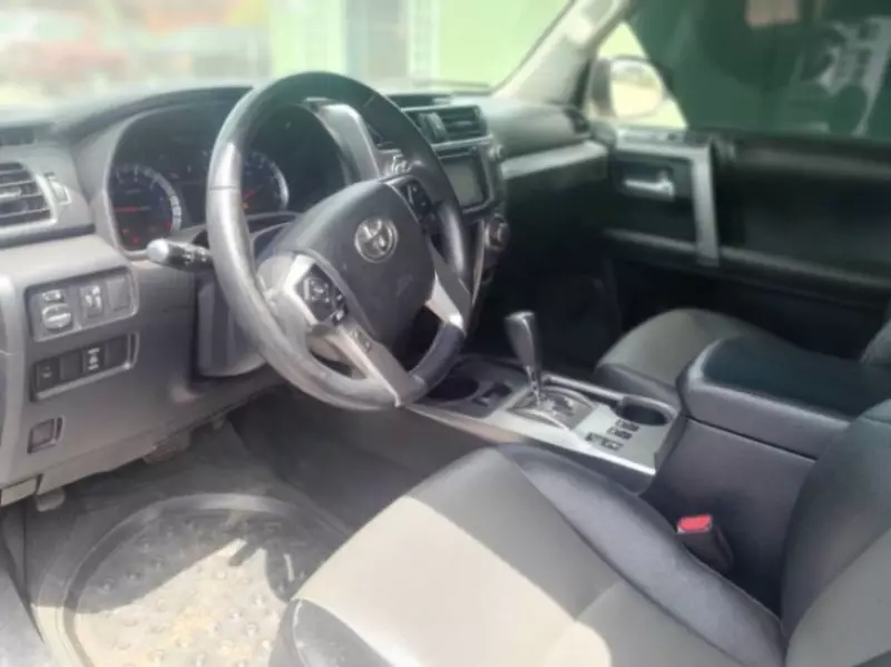 Toyota 4Runner - 2014