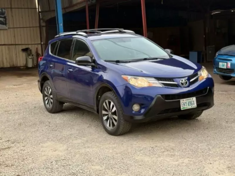 Toyota RAV4   - 2014