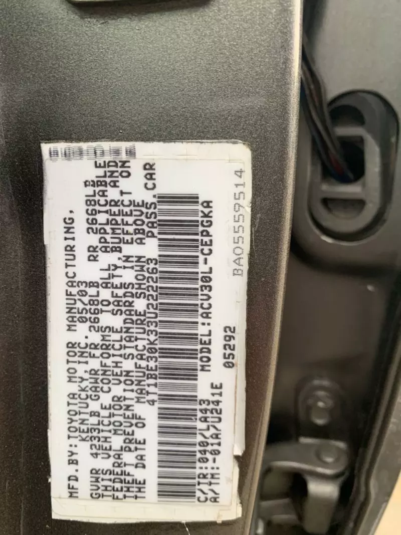 Toyota Camry   - 2003