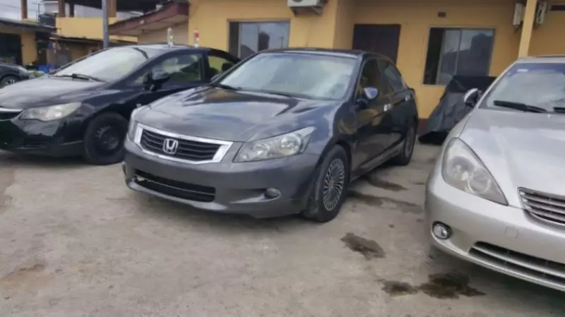 Honda Accord   - 2009