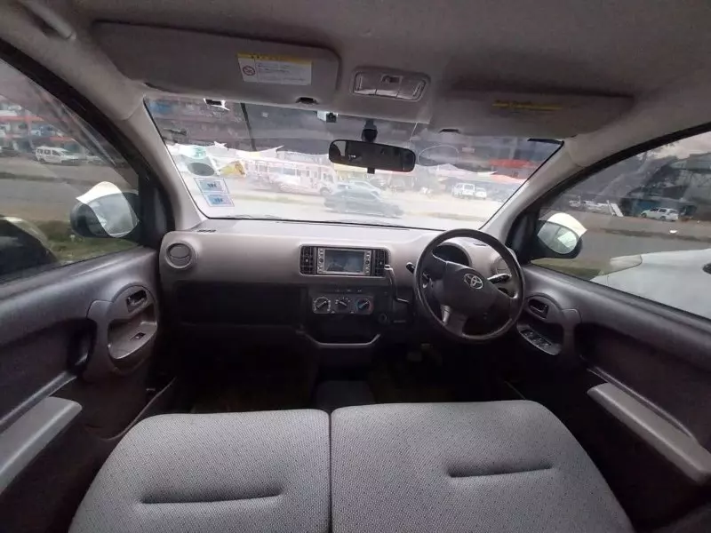 Toyota Passo   - 2015