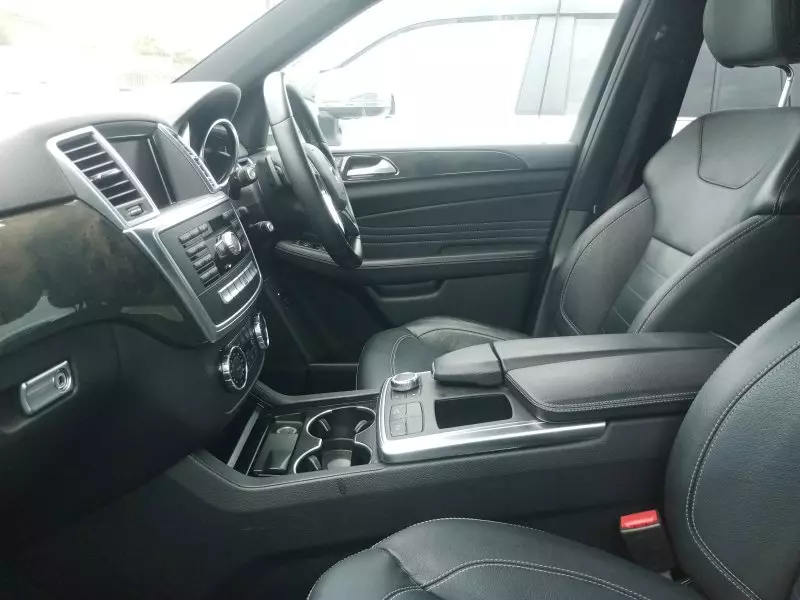 Mercedes-Benz ML 350   - 2012