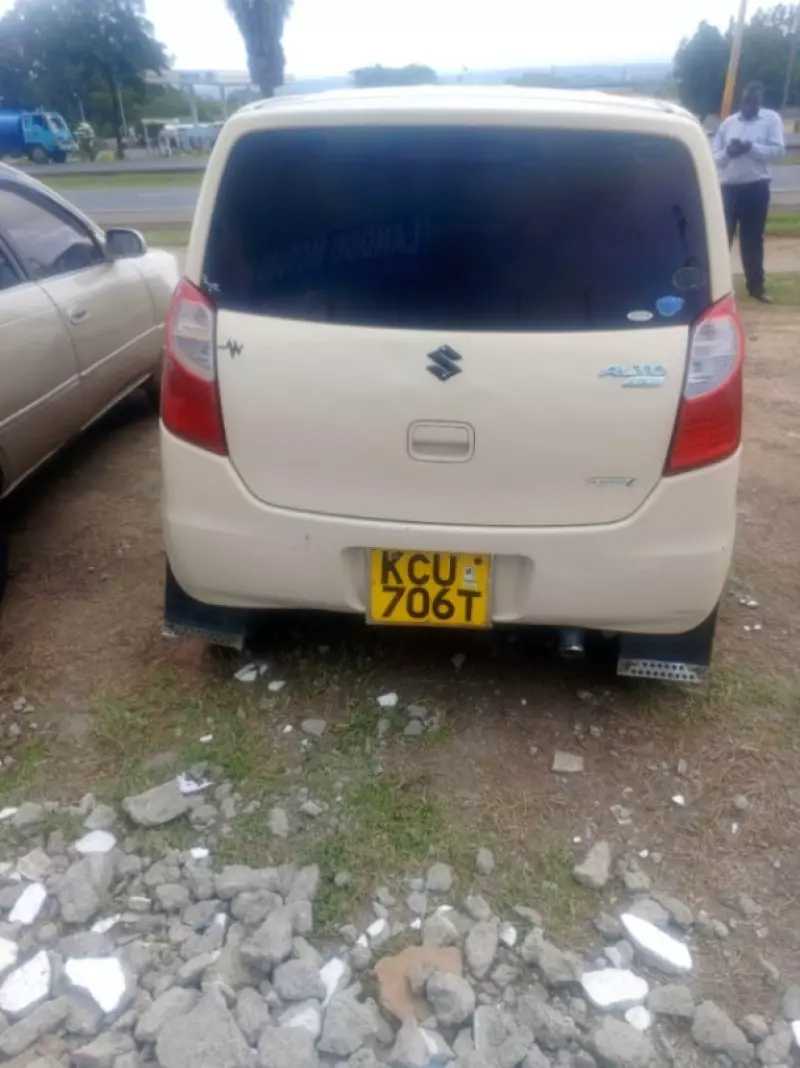 SUZUKI Alto GLX   - 2012
