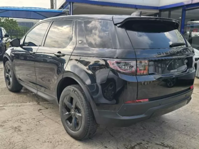Land Rover Discovery   - 2021