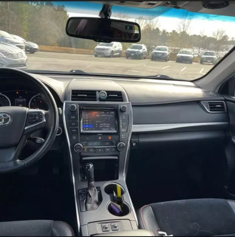 Toyota Camry   - 2016