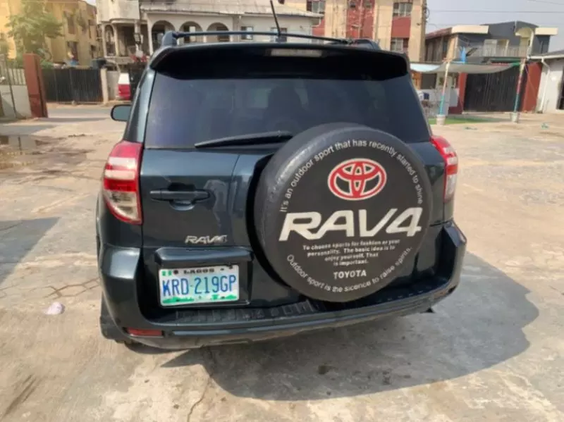 Toyota RAV 4