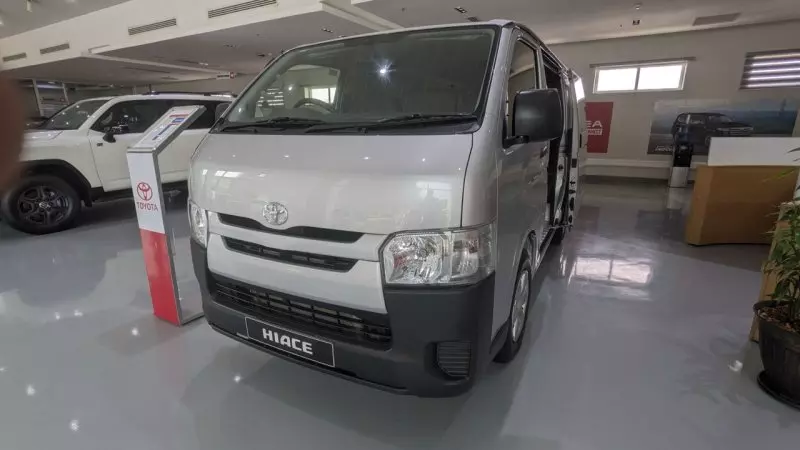 Toyota Hiace (High Roof)   - 2022