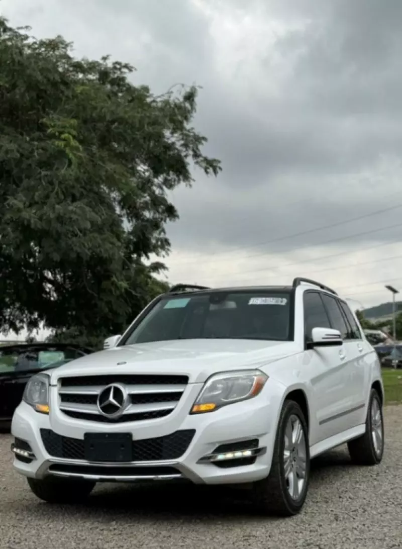 Mercedes-Benz GLK 350   - 2015
