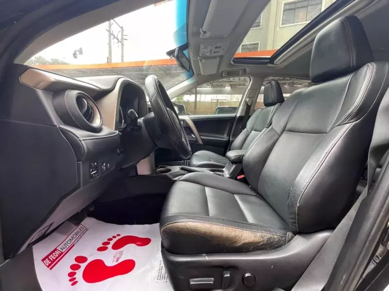 Toyota RAV 4   - 2014