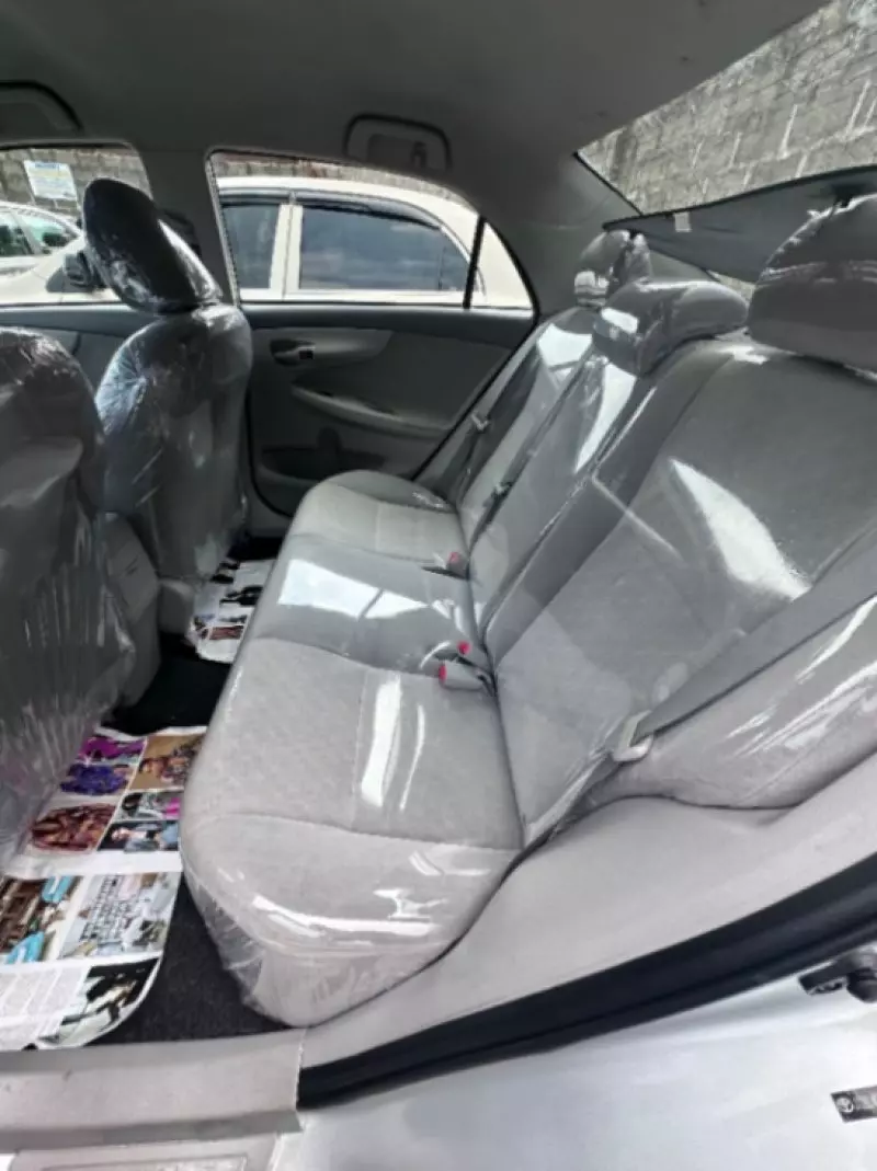 Toyota Corolla   - 2013