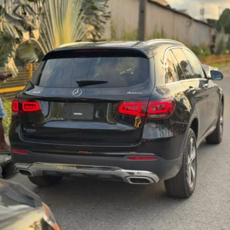 Mercedes-Benz GLC 300