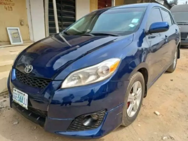 Toyota Corolla Matrix   - 2009