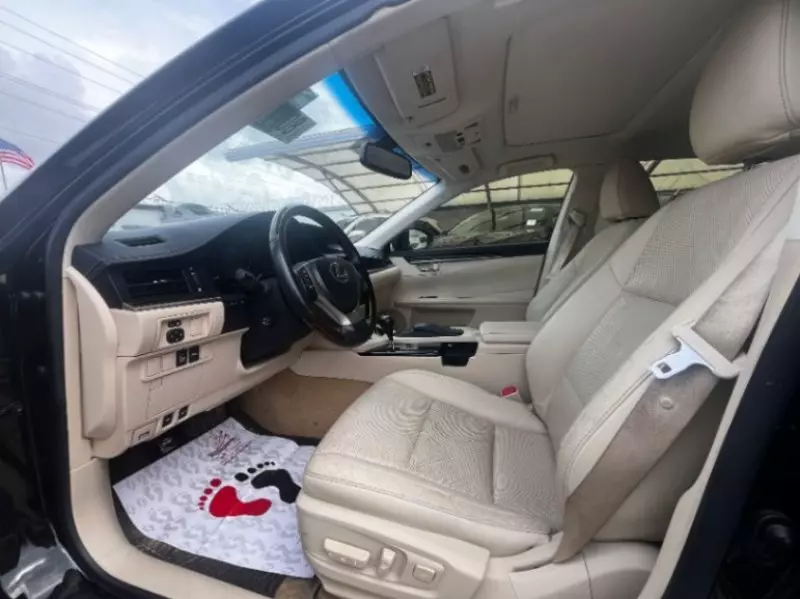 Lexus ES 350   - 2013