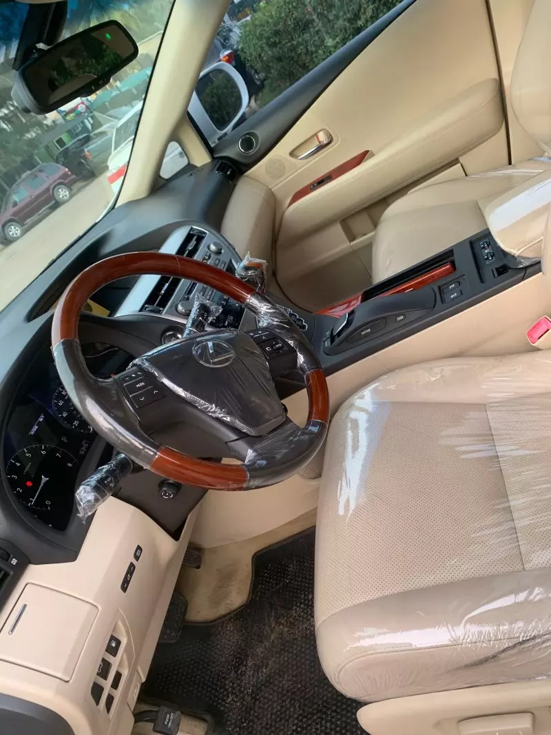 Lexus RX 350 - 2010