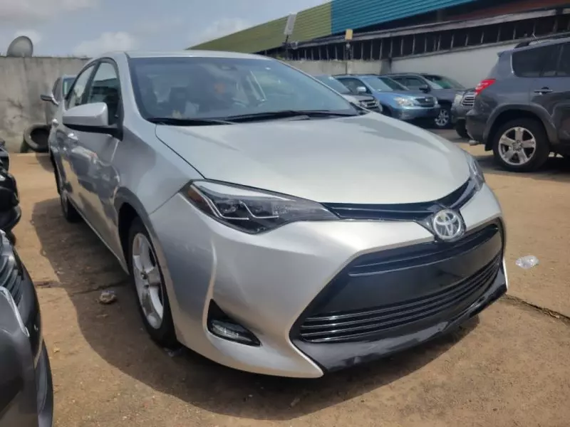 Toyota Corolla   - 2018