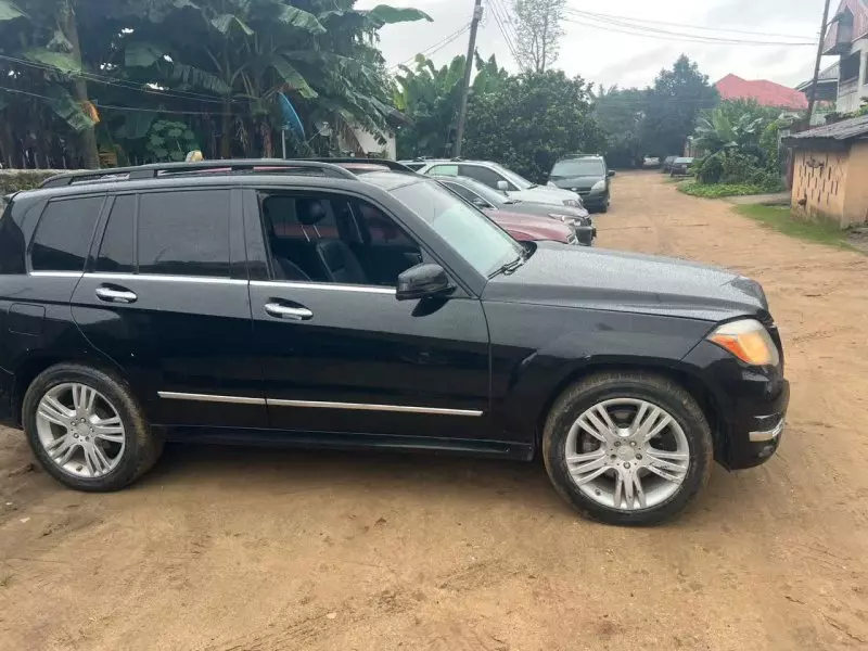 Mercedes-Benz GLK 350   - 2014
