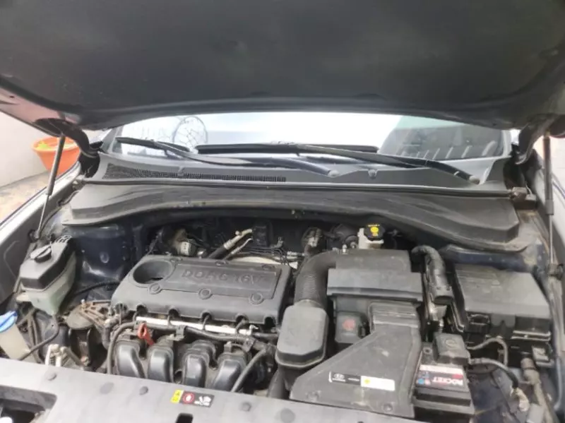 Hyundai Santa FE   - 2020