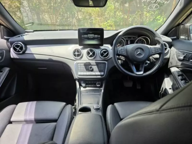 Mercedes-Benz GLA 200   - 2017