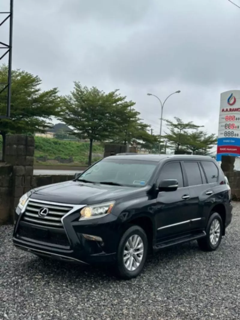 Lexus GX 460   - 2017
