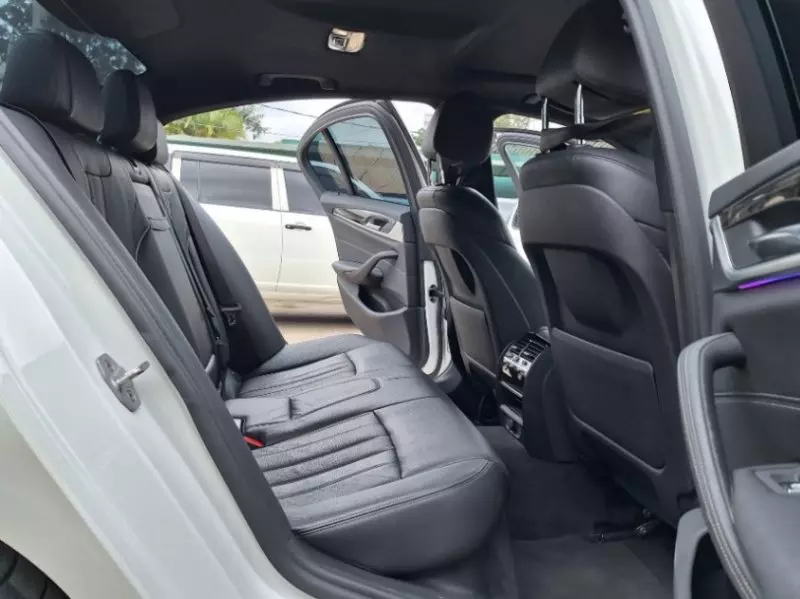 BMW 523I   - 2018