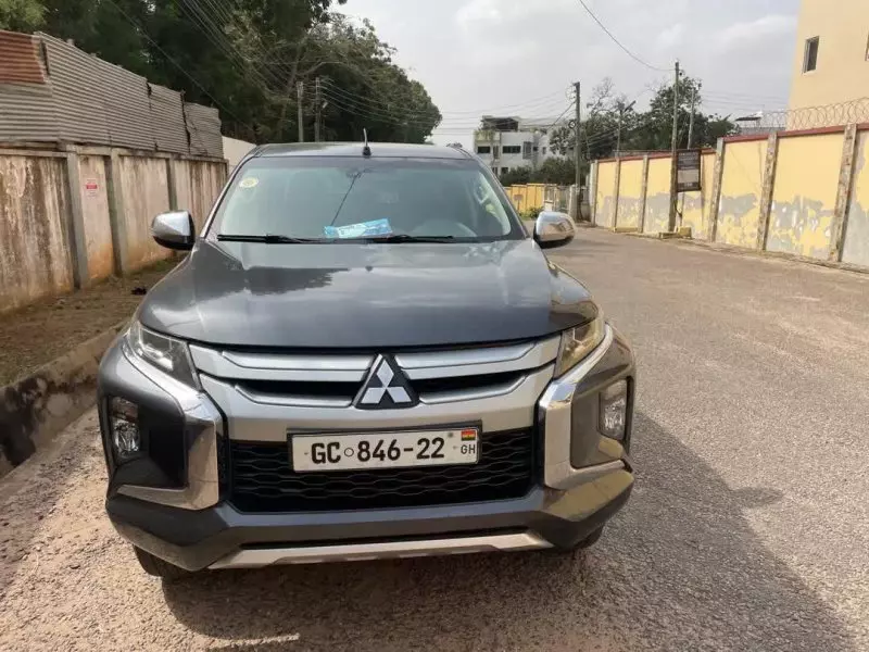 Mitsubishi L200 D/C Sportero A/T