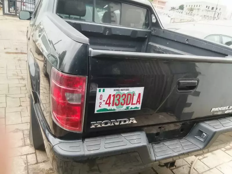 Honda Ridgeline   - 2009