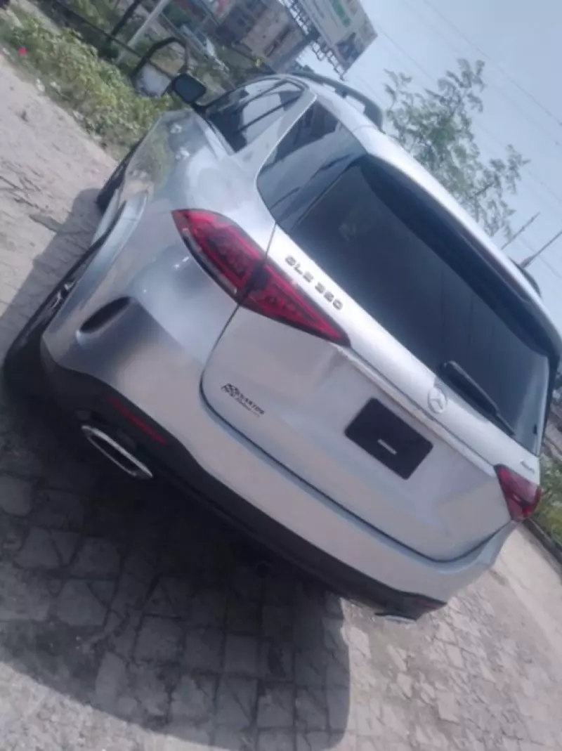 Mercedes-Benz GLE-Class - 2020