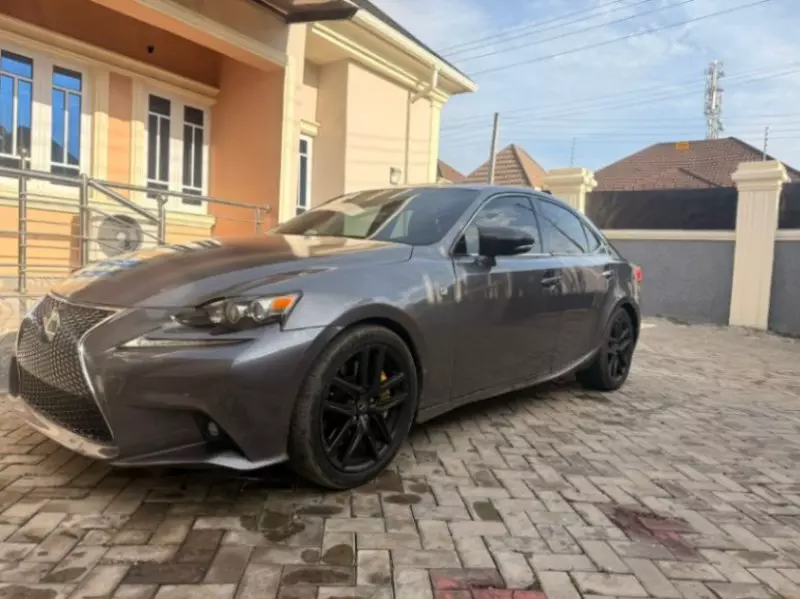 Lexus IS 350   - 2015