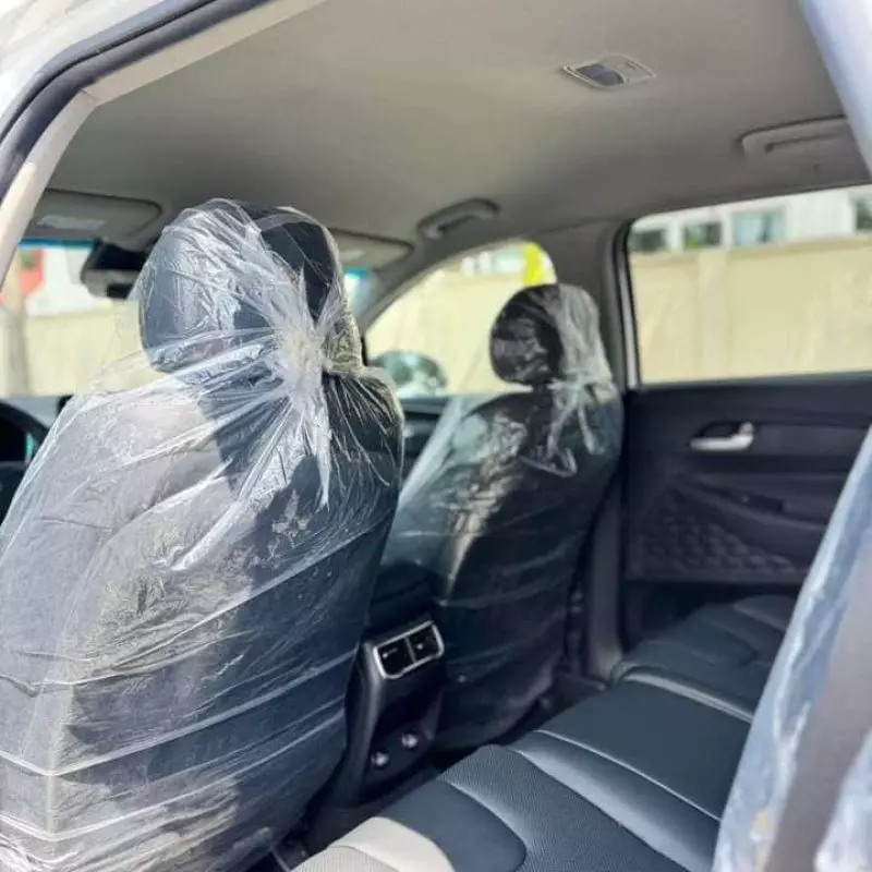 Hyundai Santa Fe   - 2023