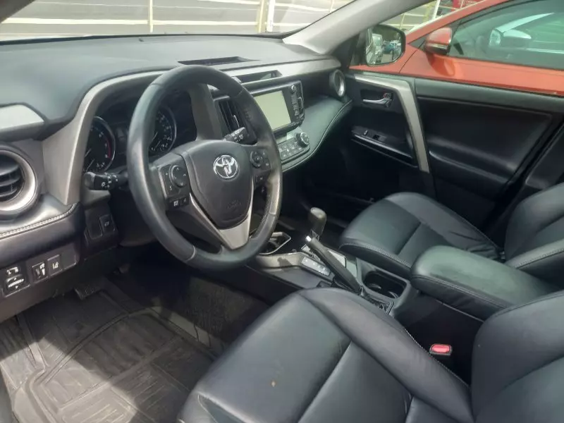 Toyota Rav4   - 2018