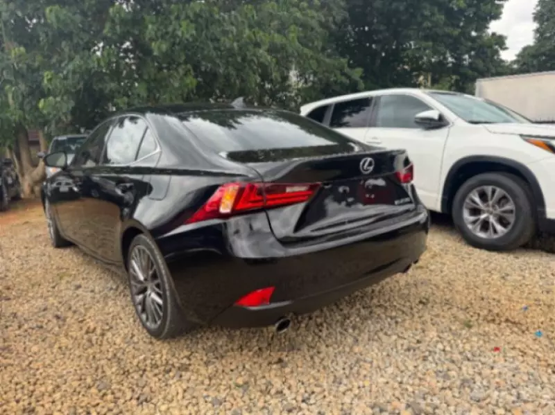 Lexus IS 250   - 2014