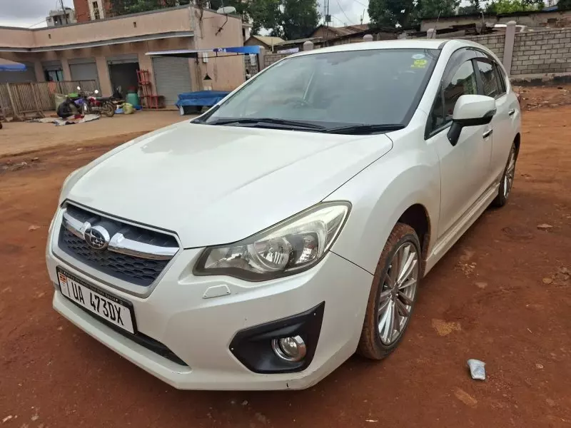 Subaru Impreza   - 2012