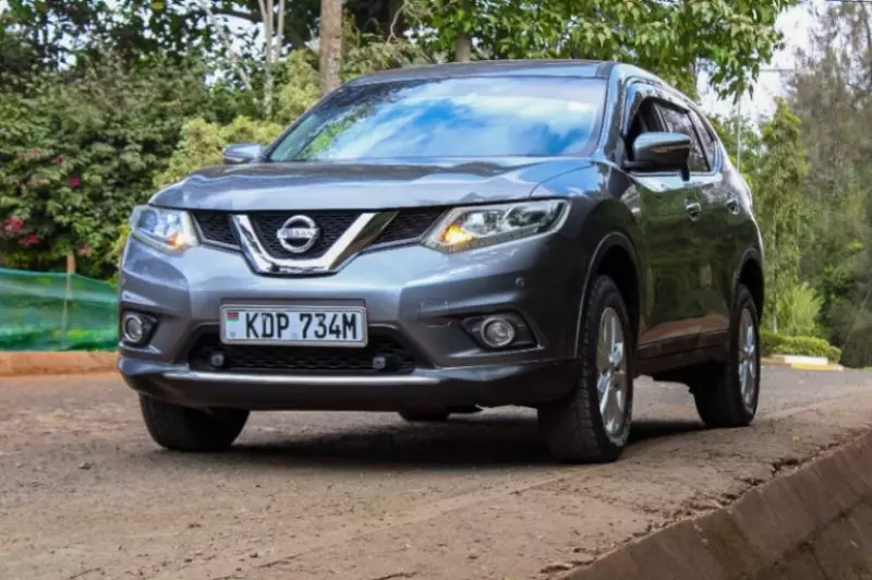 Nissan X-Trail   - 2016