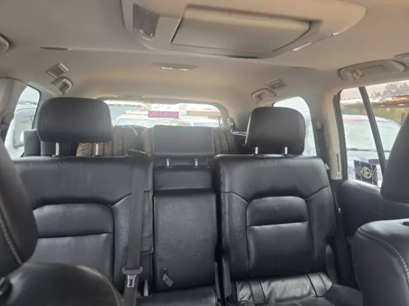 Toyota Landcruiser ZX   - 2011